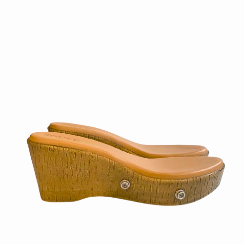 Royal Parade (1 sole + 1 strap)