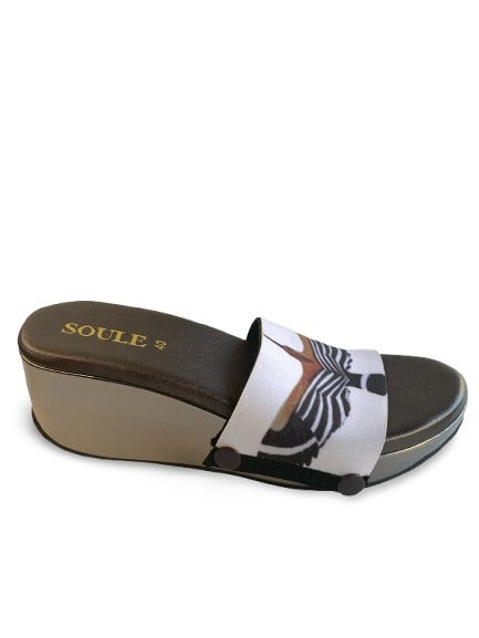 Turn heads + tread softly. The Gun Metal Sole — strong looks, sustainable roots