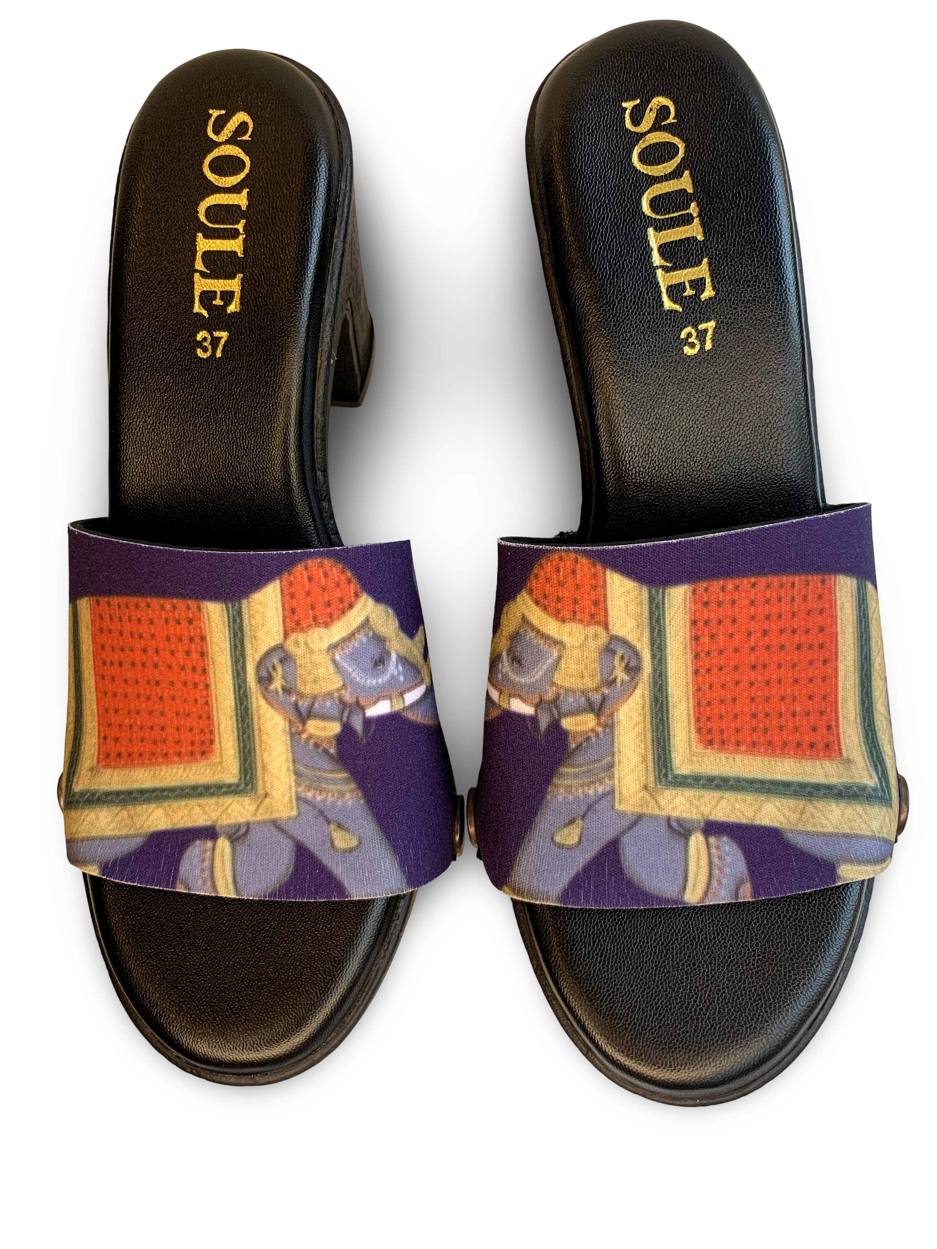 Majestic Elephant (1 sole + 1 strap)