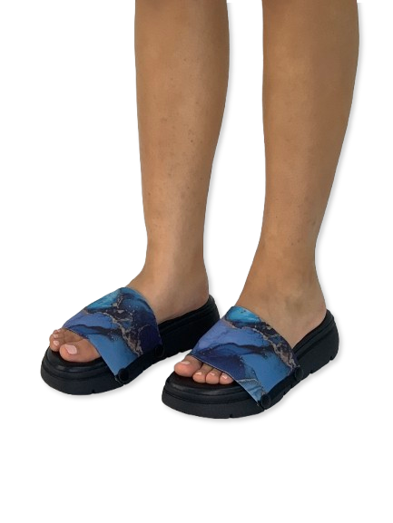 Bold and Beautiful Fluid Art Women Shoes Strap